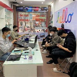 Cửa hàng máy tính nhiều năm kinh nghiệm dịch vụ Surface