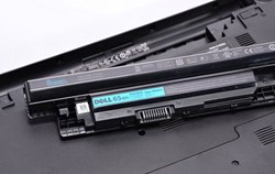 Thay pin laptop Dell ở đâu uy tín, giá tốt nhất Hà Nội?