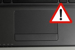 Chuột cảm ứng laptop bị đơ, bị loạn phải sửa thế nào?