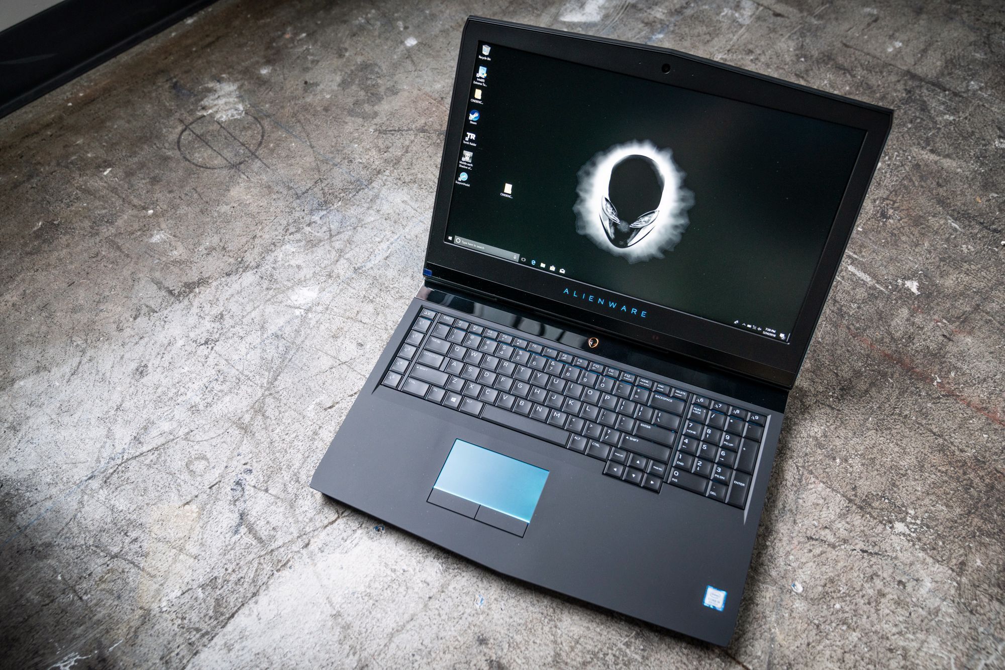 Review ưu nhược điểm dòng laptop Dell Alienware