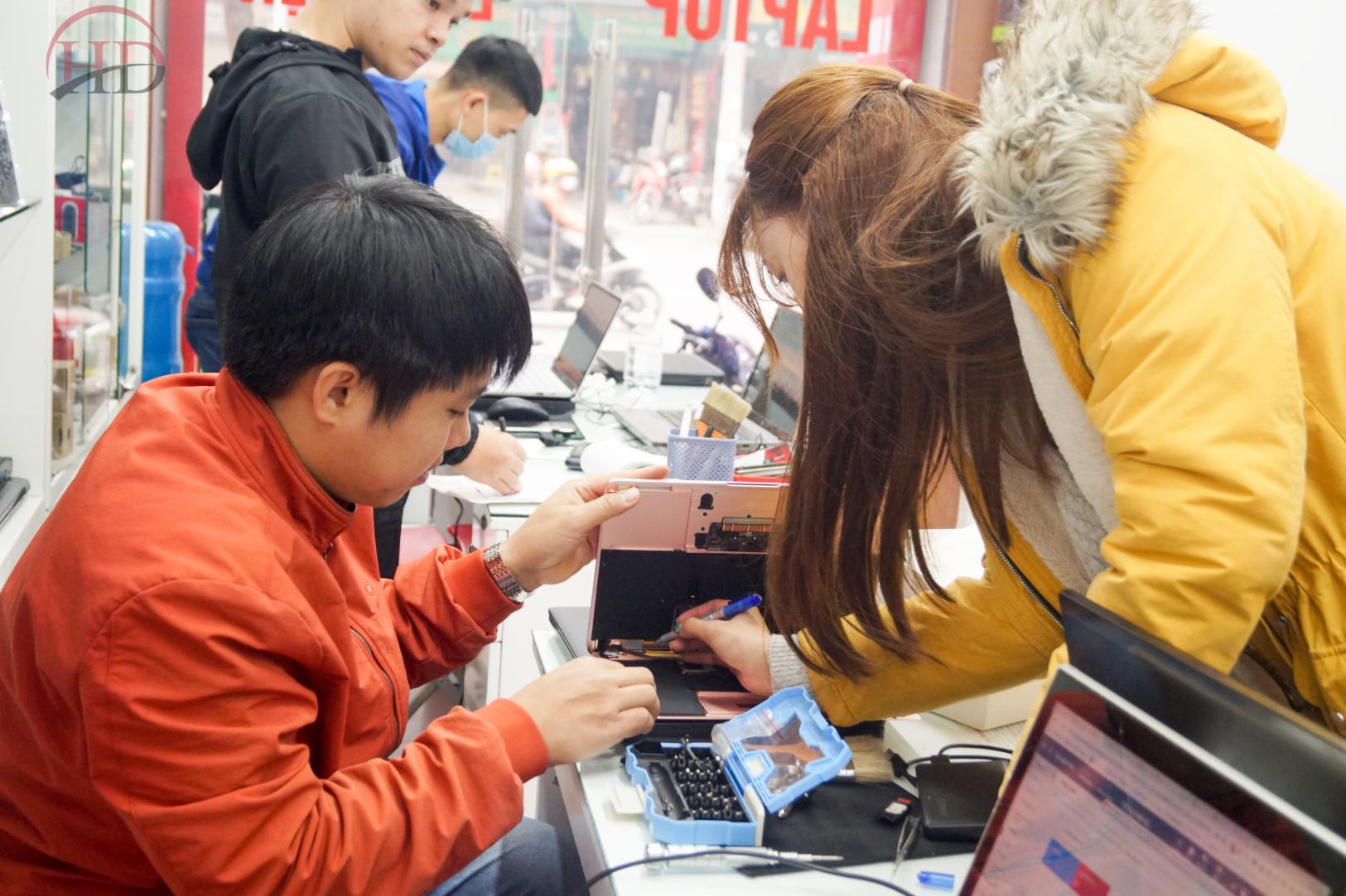 laptop hải đăng