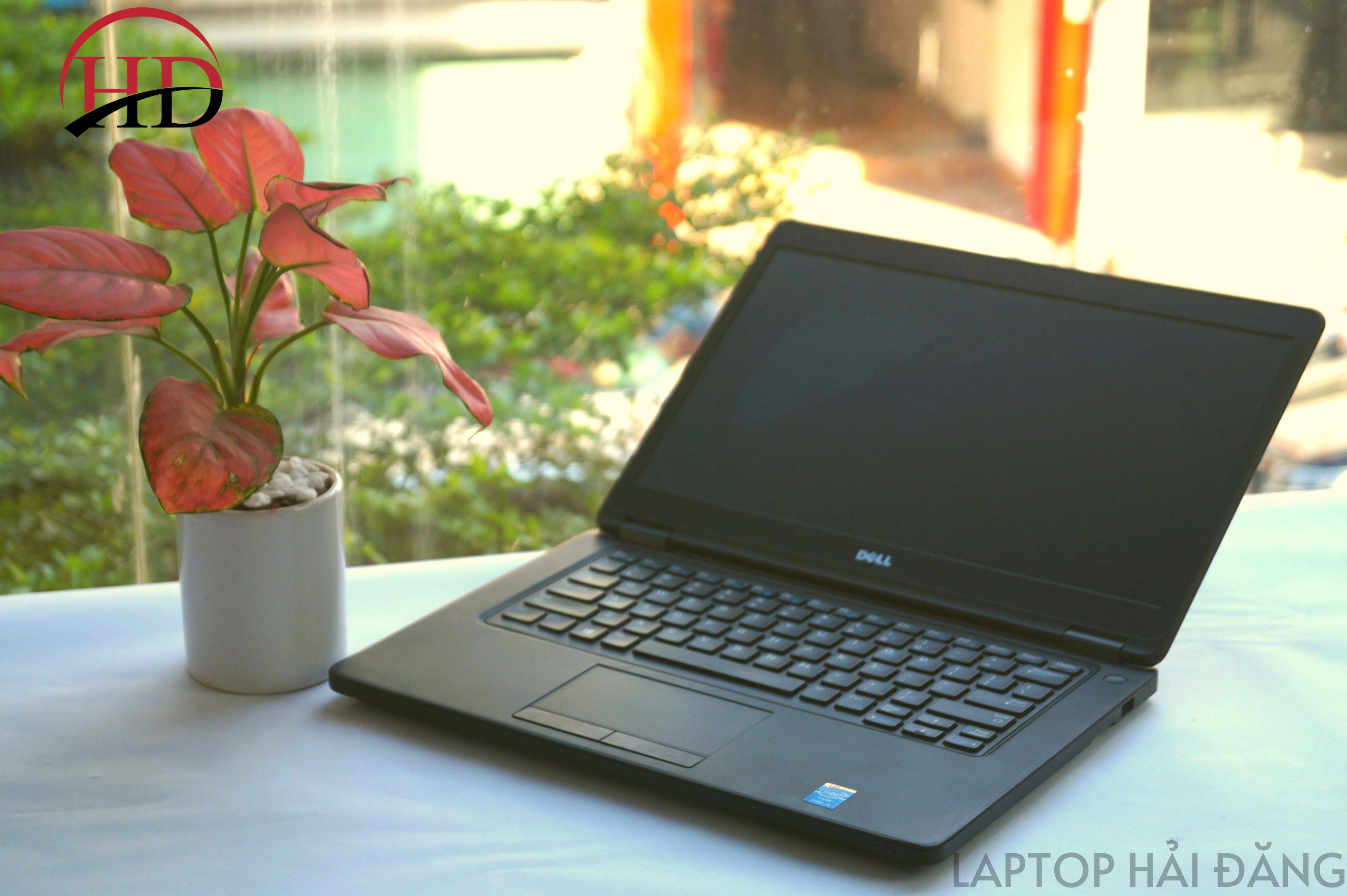 laptop Dell 8 triệu