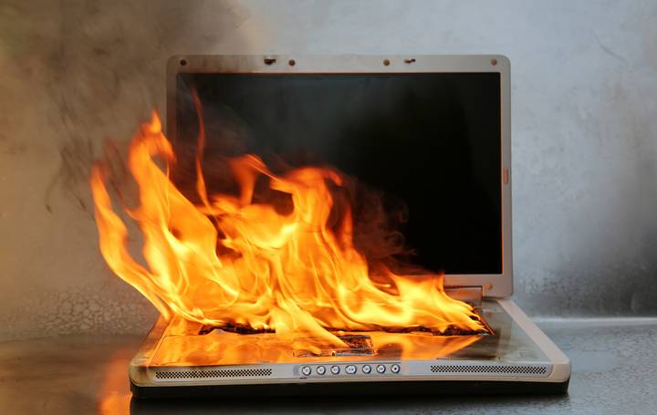 laptop bị nóng nhanh