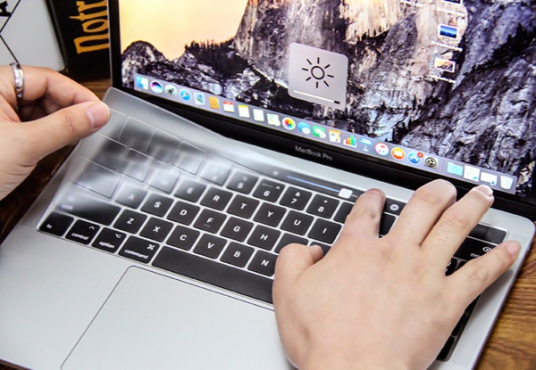 miếng phủ bàn phím Macbook Air