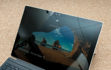 Surface bị treo màn hình: 