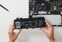 Pin laptop hết bao nhiêu tiền? Giá pin Dell, Hp và các loại khác