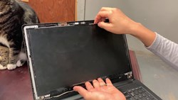 Địa chỉ thay màn hình cảm ứng laptop Dell tại Hà Nội