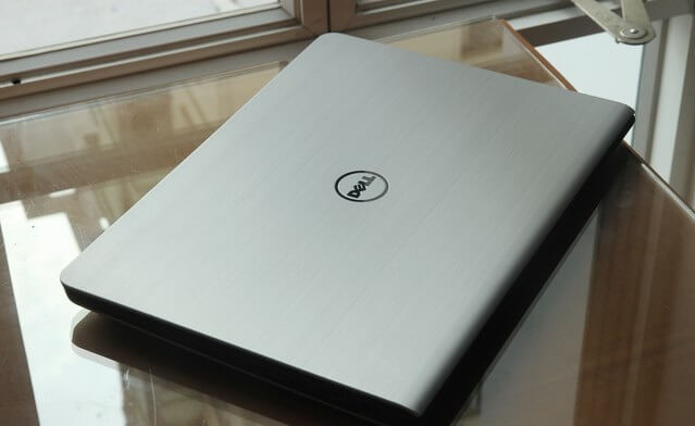 Laptop gaming Dell Inspiron 5447
