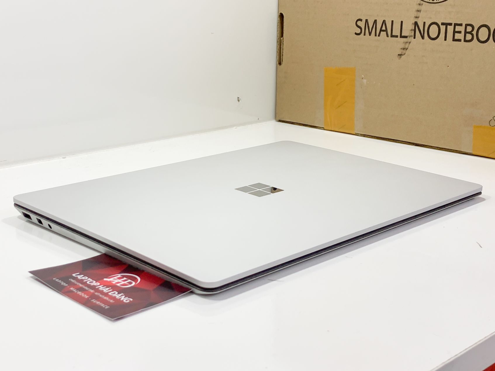 surface laptop 2 13.5