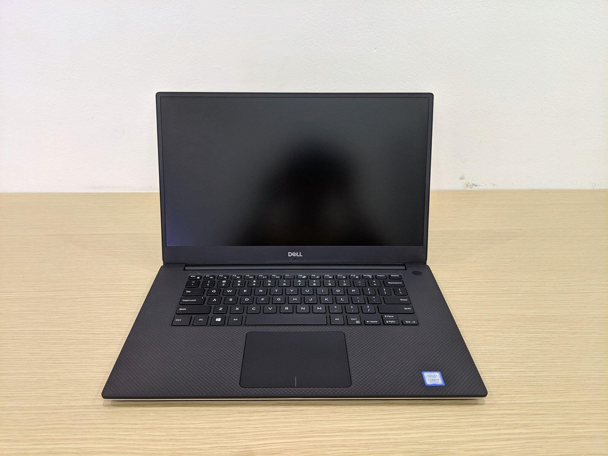 Laptop Dell Precision 5530 |Core i7-8850HQ | RAM 16GB | SSD 512GB | VGA  Quadro P1000