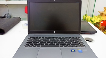 ノートPC、Windows10 SSD512GB メモリ8GB LTE搭載モデル HP EliteBook